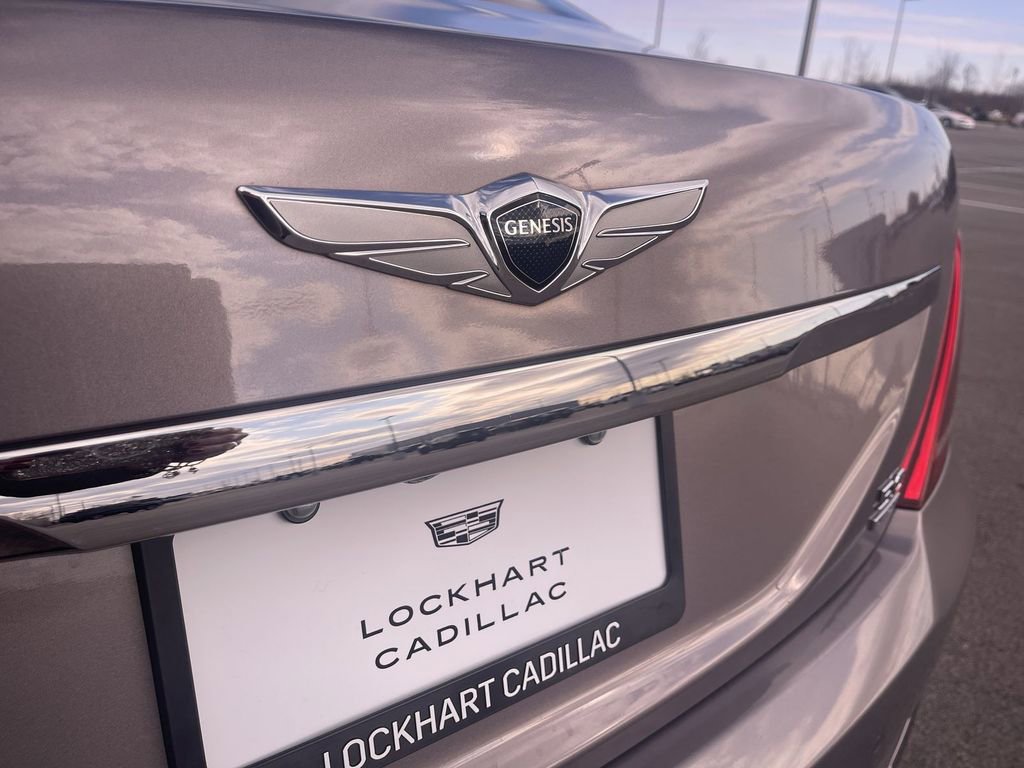 Used 2018 Genesis G90 5.0 Ultimate image 14