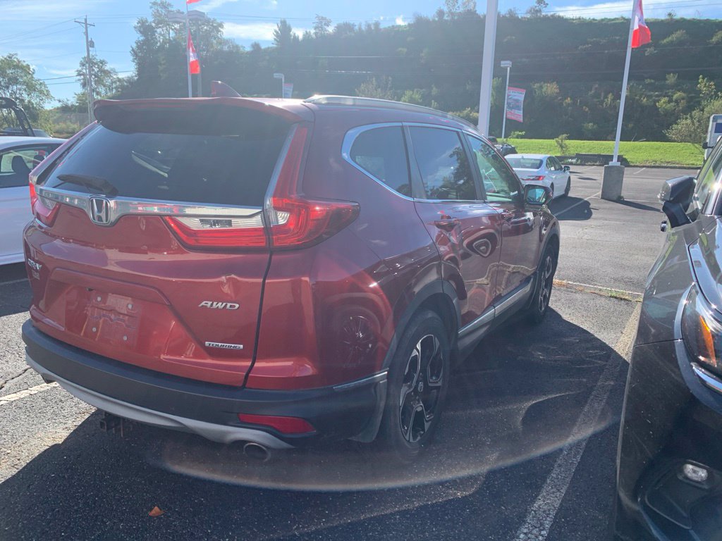 Used 2019 Honda CR-V Touring image 5