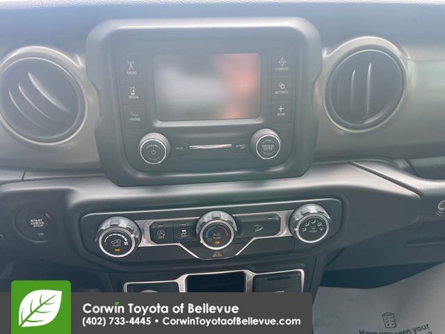 Used 2018 Jeep Wrangler Unlimited Sport AWD/4WD image 12