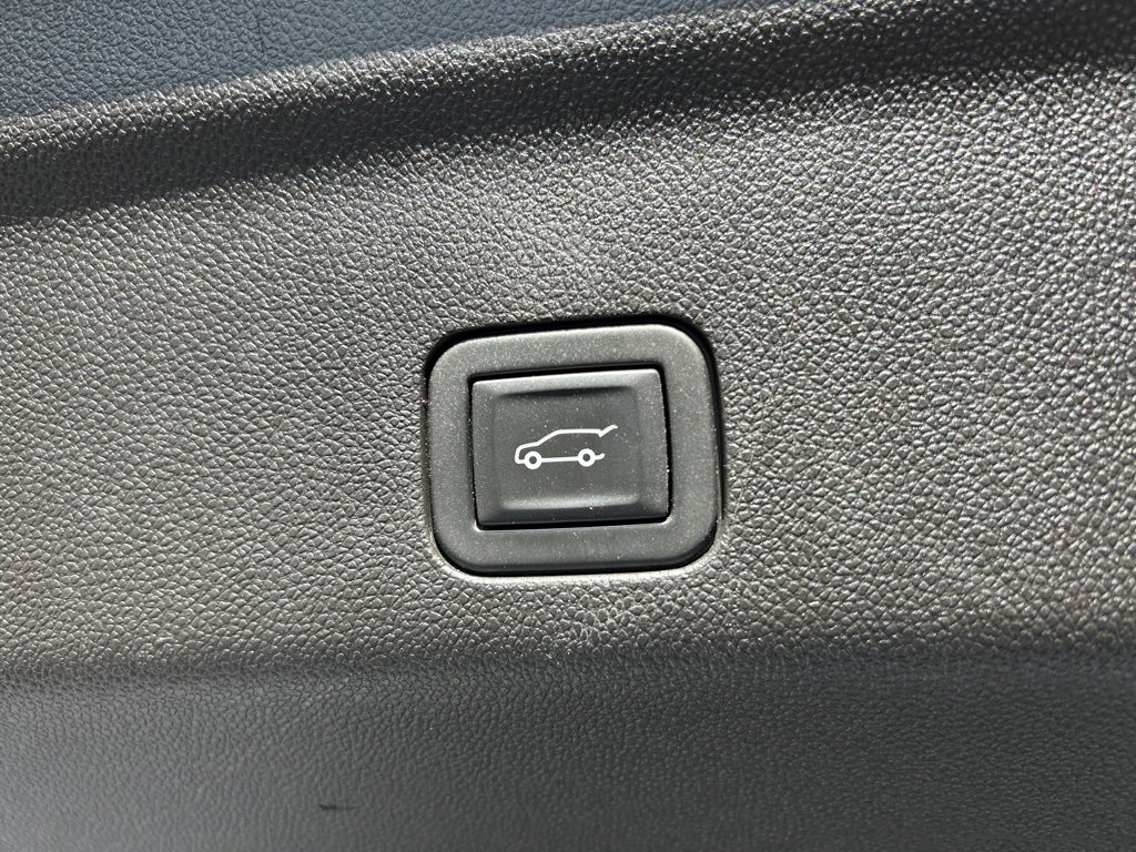 Used 2021 Chevrolet Suburban Premier w/ Max Trailering Package image 46