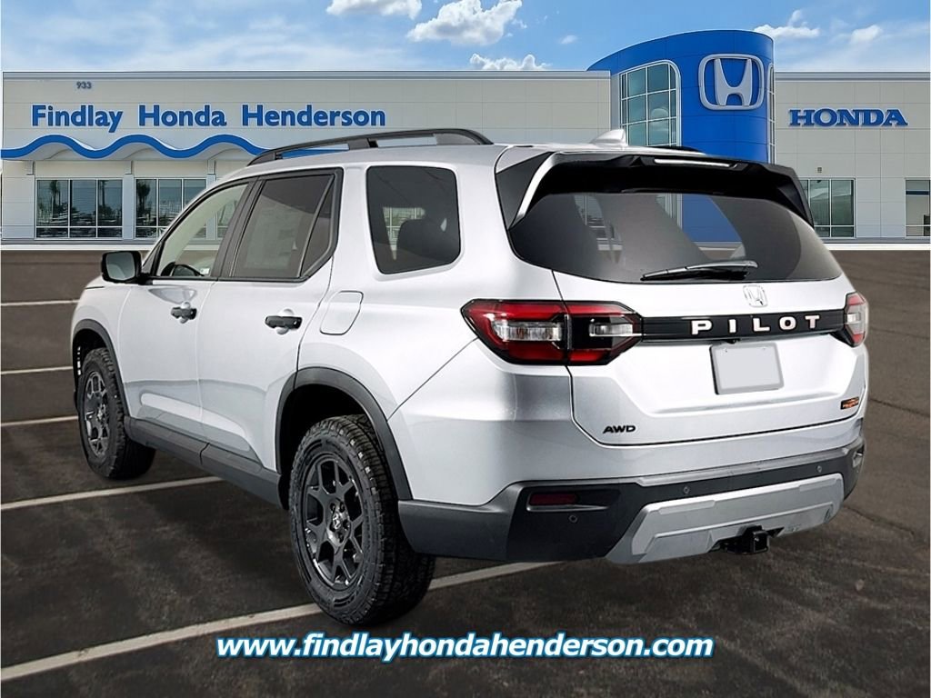 New 2026 Honda Pilot TrailSport image 3