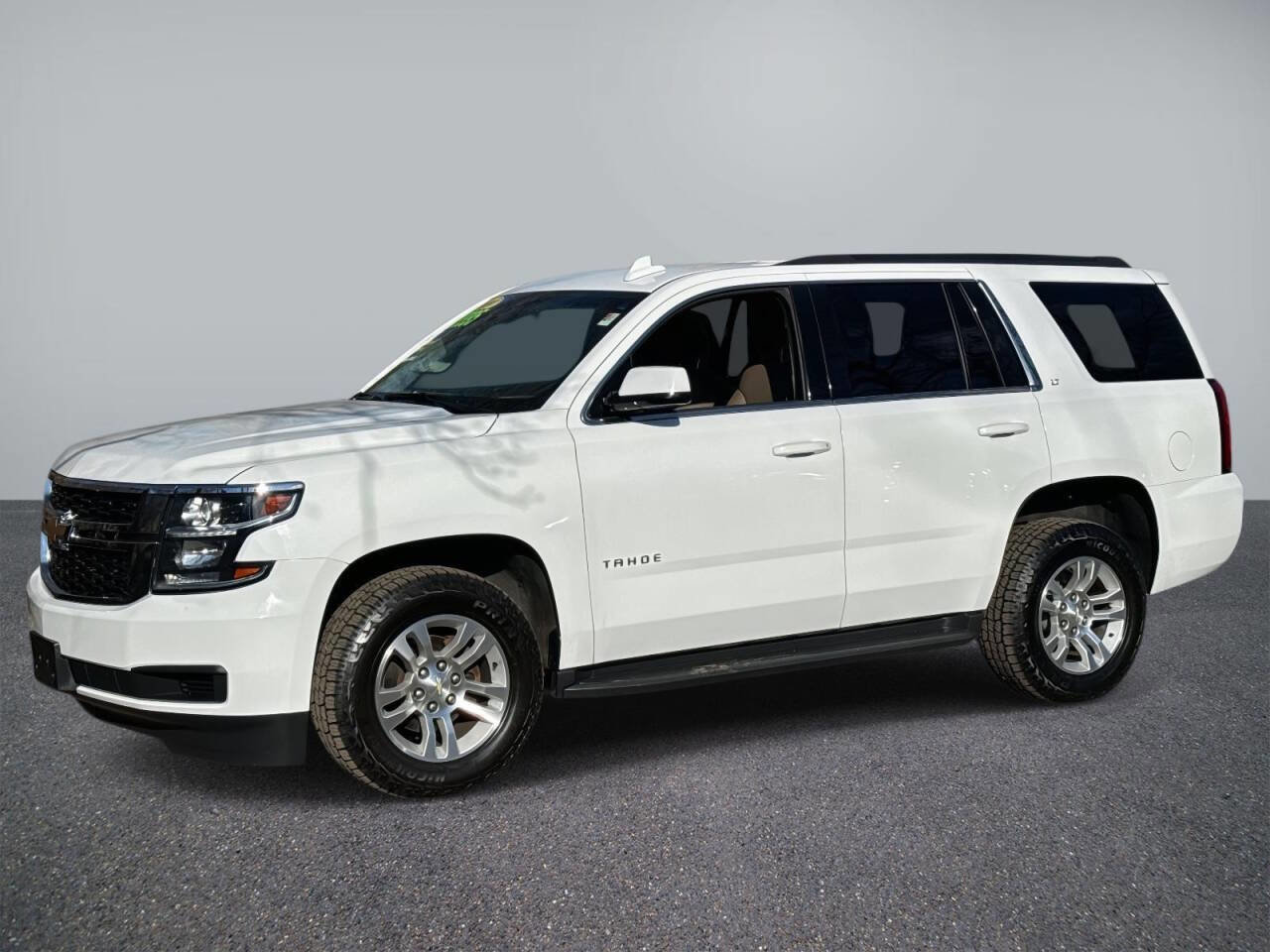 Used 2018 Chevrolet Tahoe LT image 1