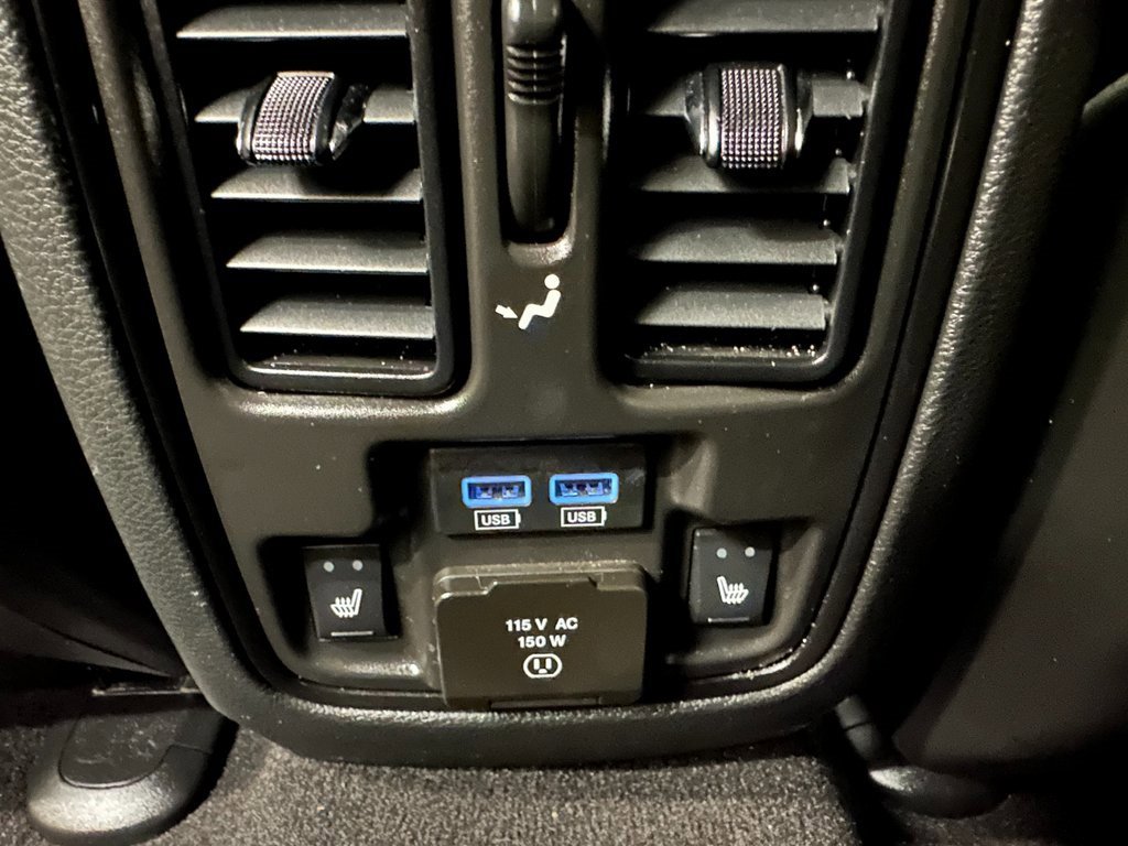 Used 2024 Dodge Durango GT image 29