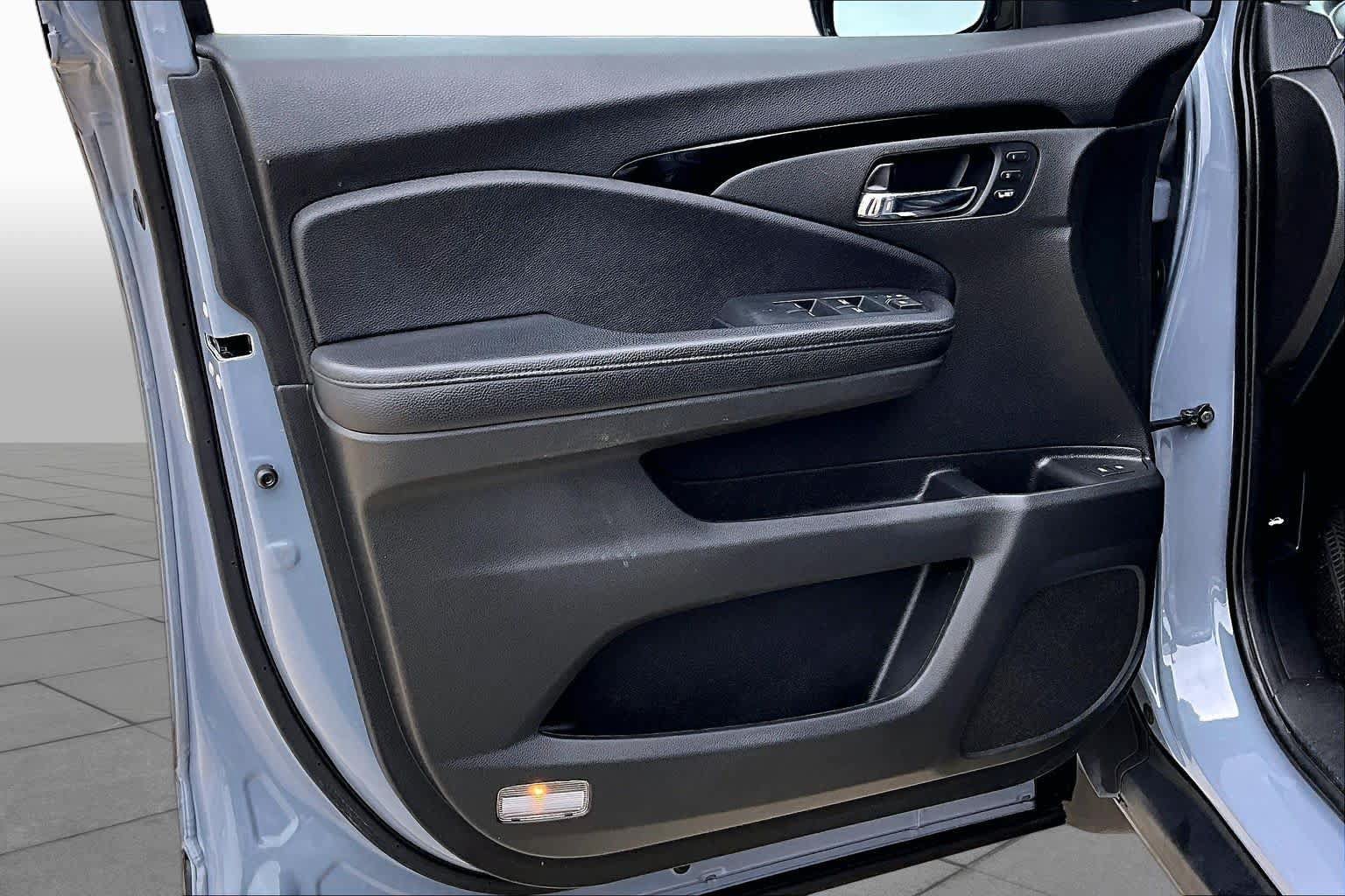 Used 2022 Honda Pilot Touring image 22