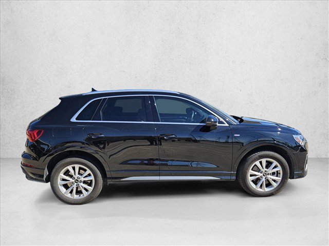 Certified 2024 Audi Q3 2.0T Premium w/ Convenience Package AWD/4WD image 4