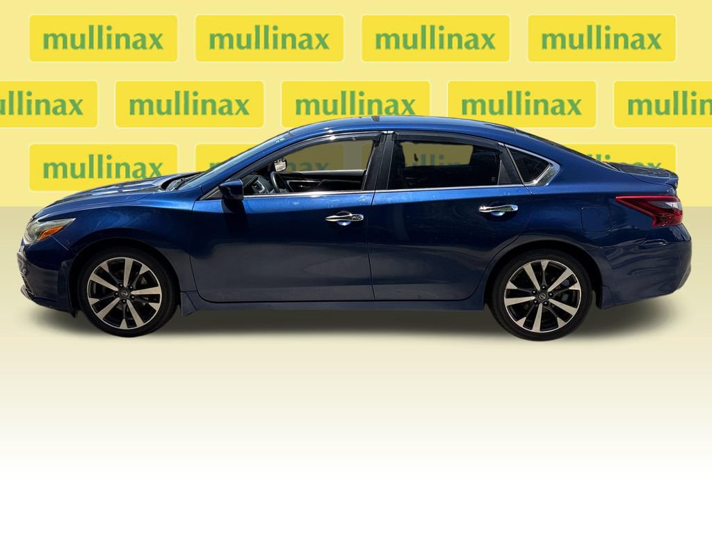 Used 2017 Nissan Altima 2.5 SR FWD image 10