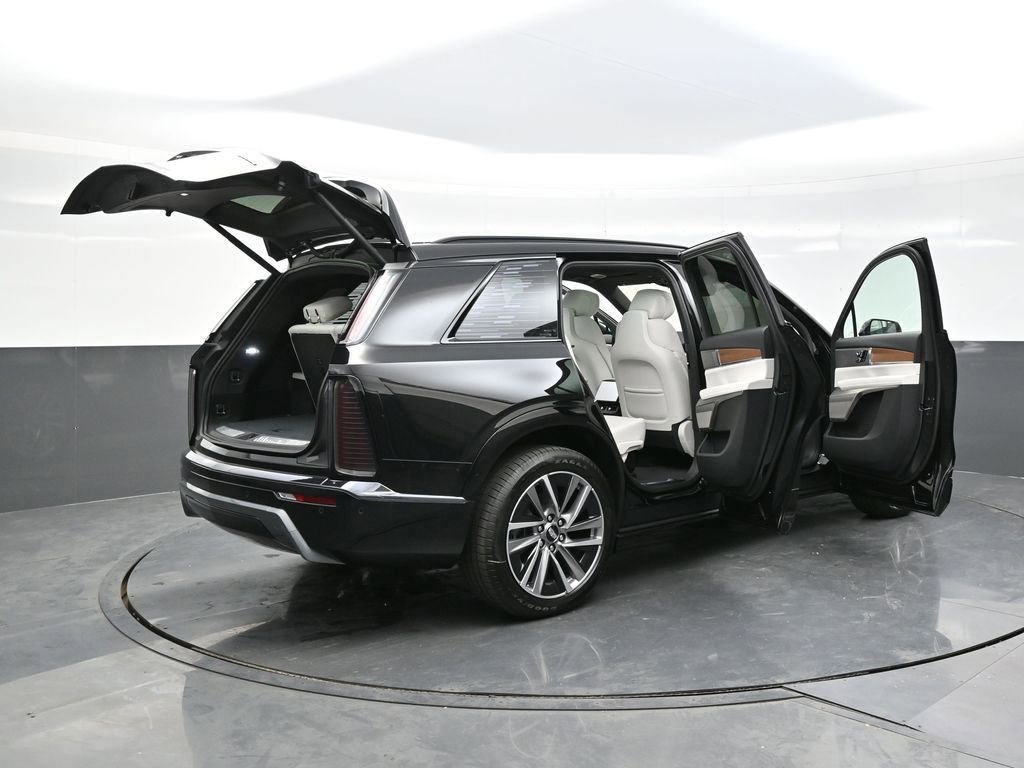 New 2026 Cadillac Vistiq Premium Luxury AWD/4WD image 30