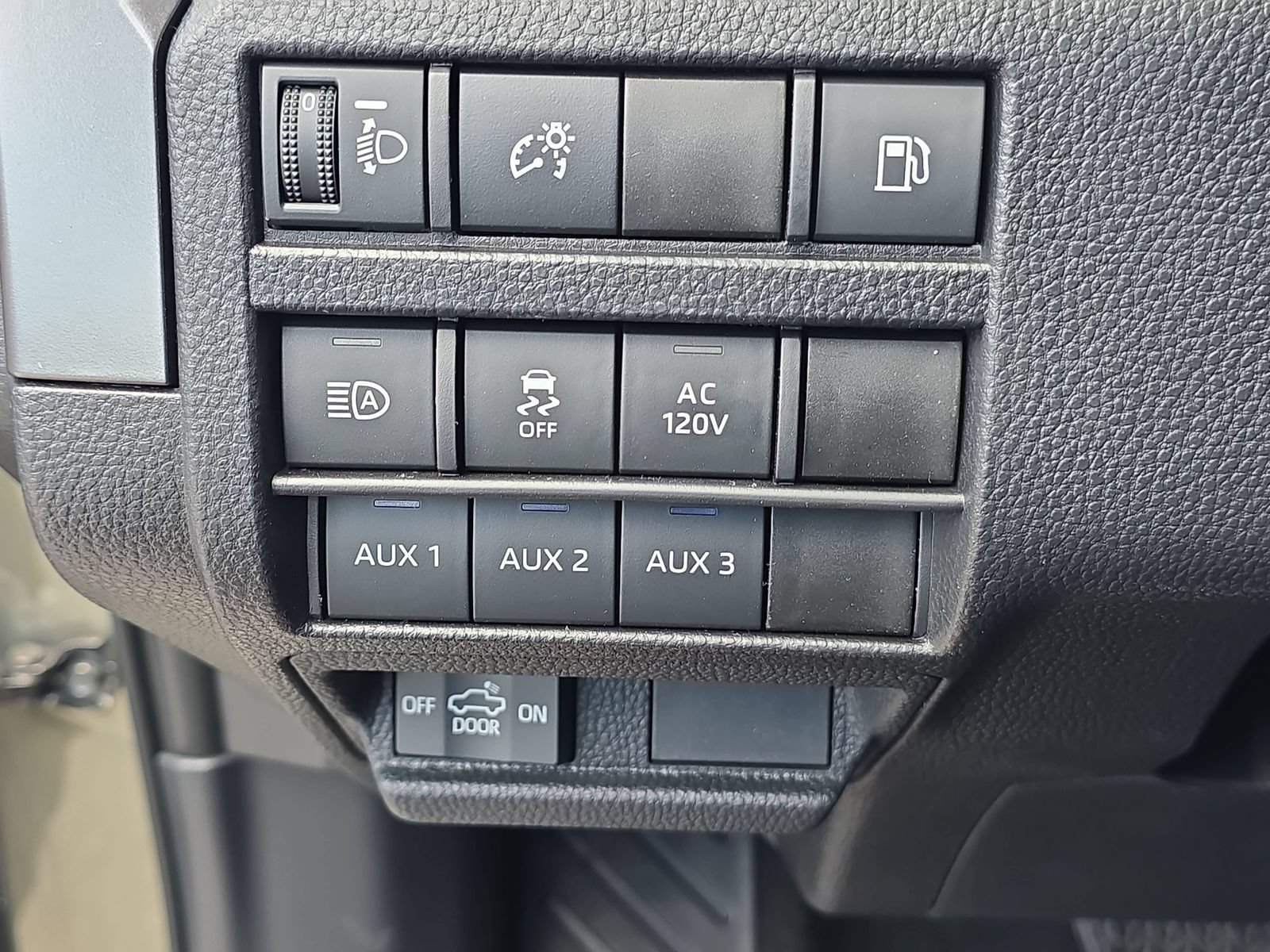 New 2026 Toyota Tacoma TRD Off-Road AWD/4WD image 22