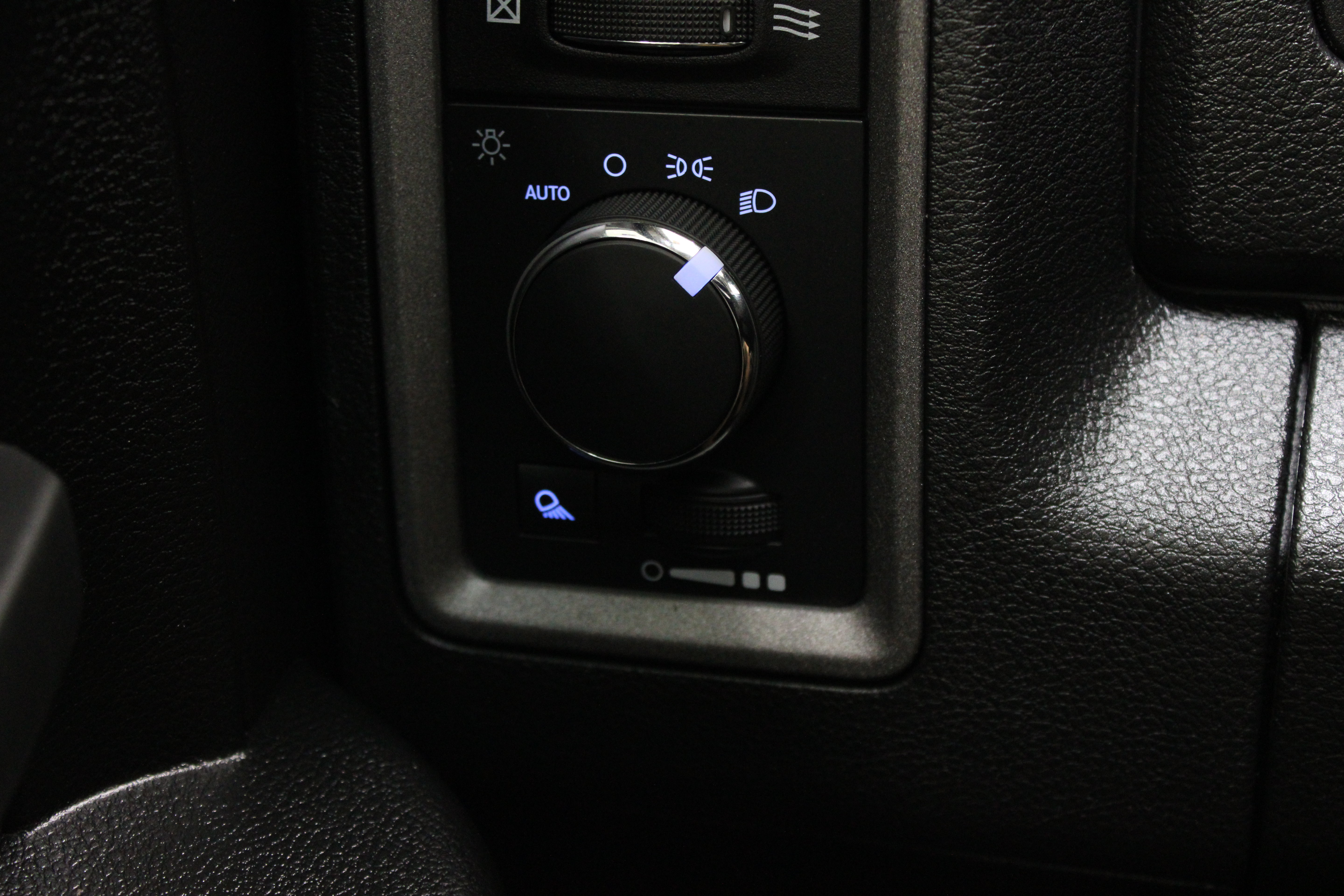 Used 2024 RAM 1500 Tradesman w/ Electronics Group RWD image 24