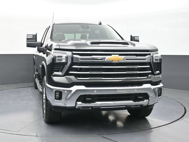 New 2026 Chevrolet Silverado 2500 LTZ w/ LTZ Convenience Package AWD/4WD image 16