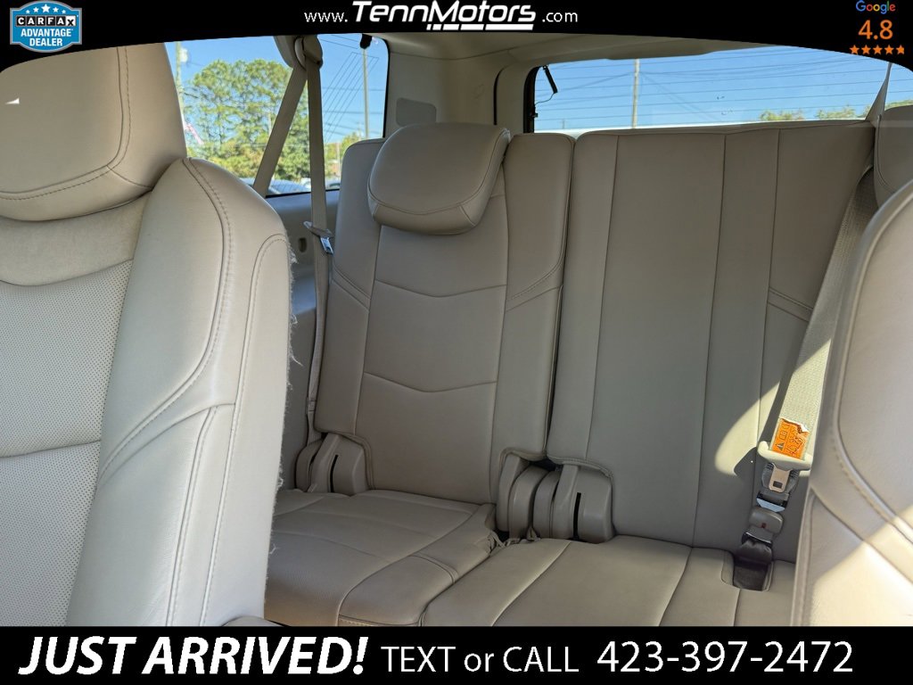 Used 2020 Cadillac Escalade ESV Premium Luxury image 12
