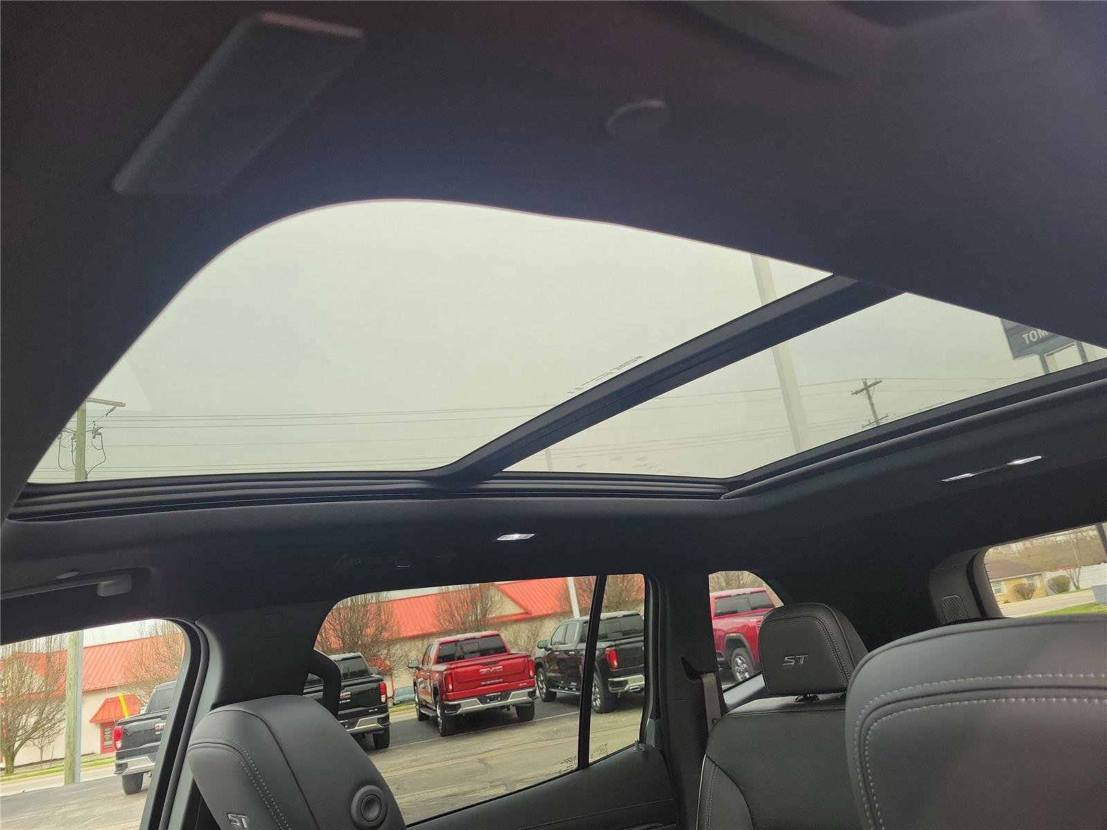 New 2026 Buick Enclave Sport Touring w/ Power Package image 30