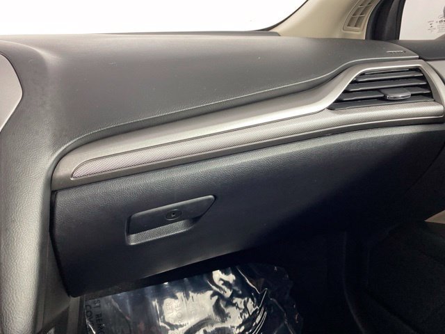 Used 2020 Ford Fusion S FWD image 31