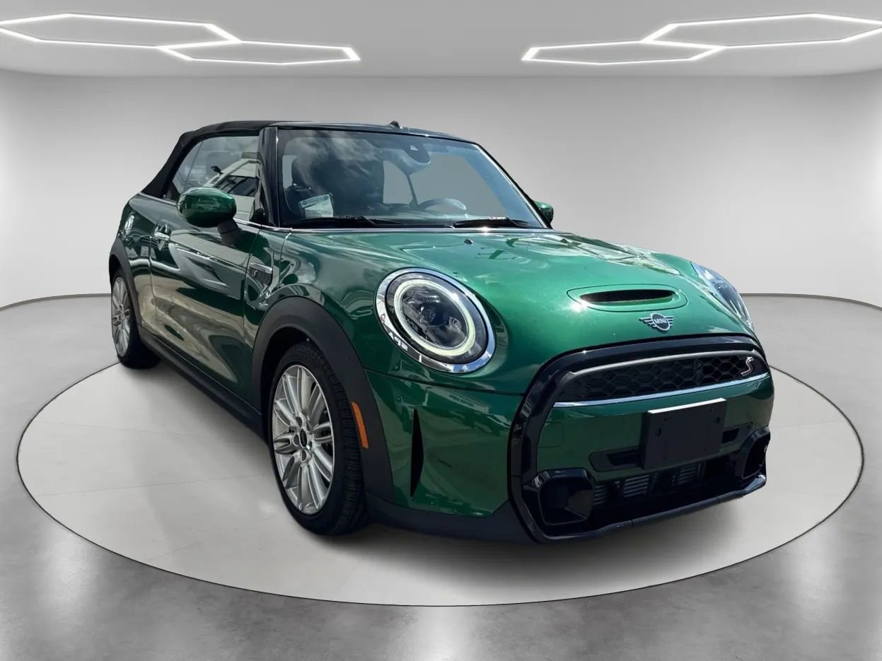 Used 2024 MINI Cooper S image 3