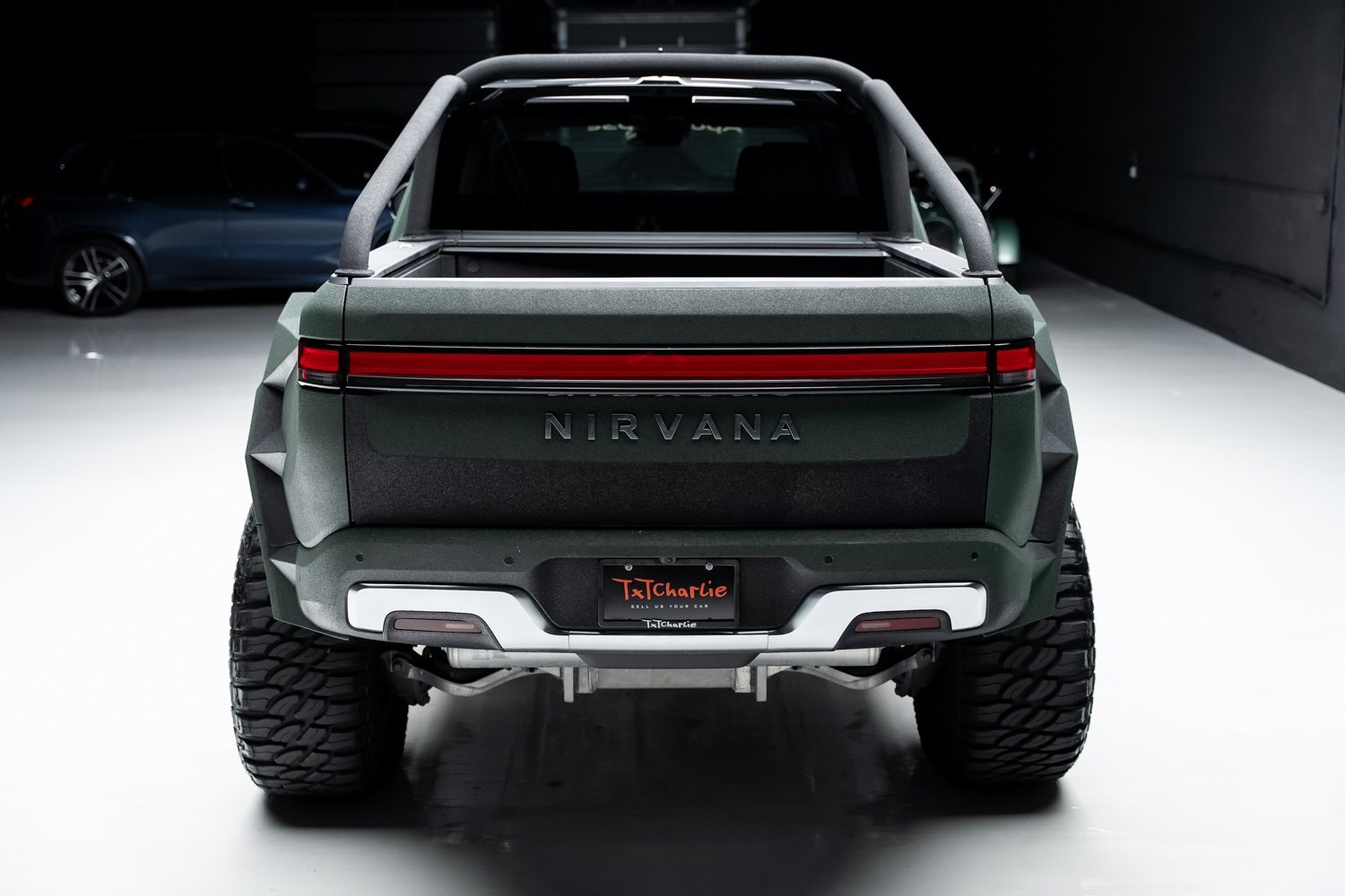 Used 2022 Rivian R1T Adventure image 24