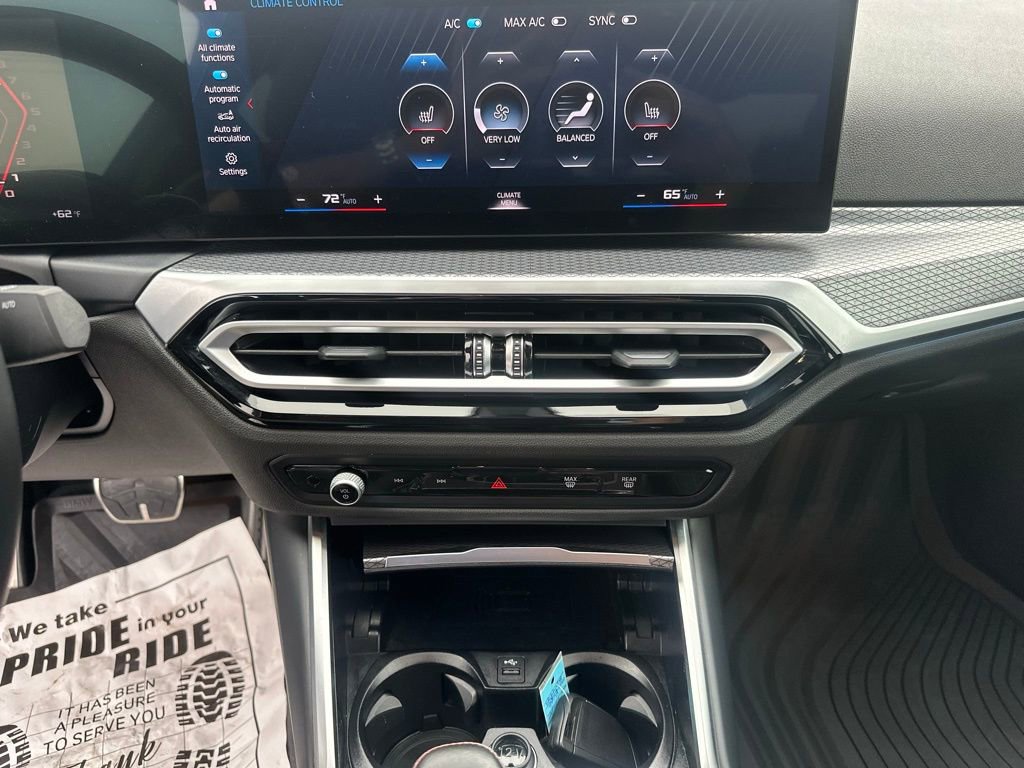 Used 2023 BMW M2 image 25