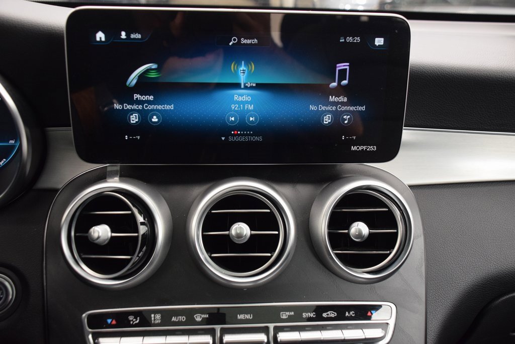 Used 2022 Mercedes-Benz GLC 300 image 27