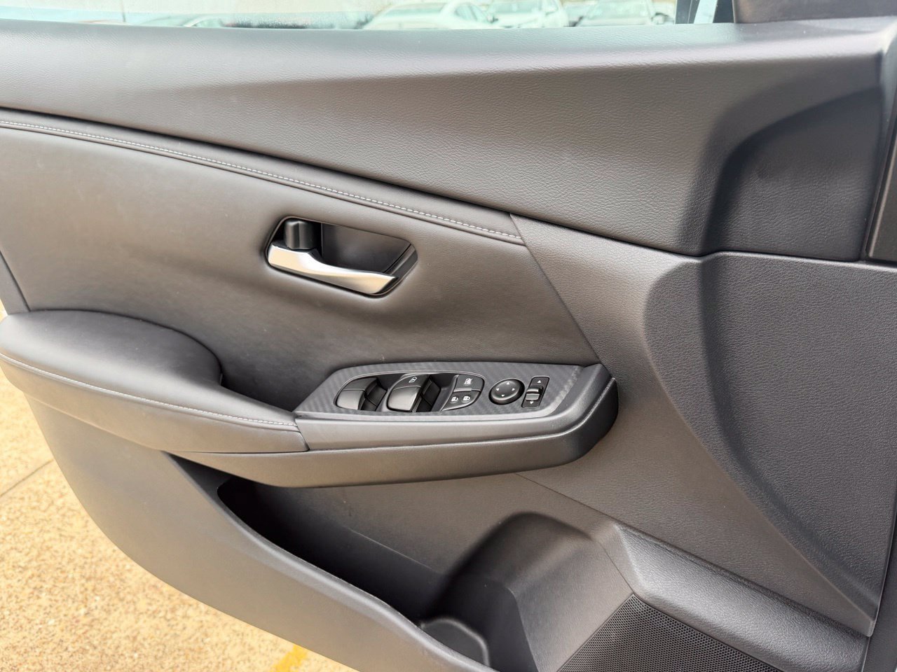 Certified 2025 Nissan Sentra SV w/ All-Weather Package FWD image 27
