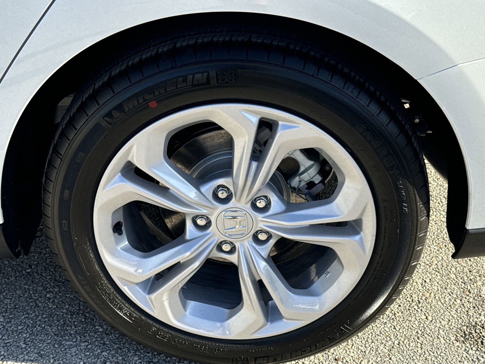 New 2025 Honda Accord LX image 15