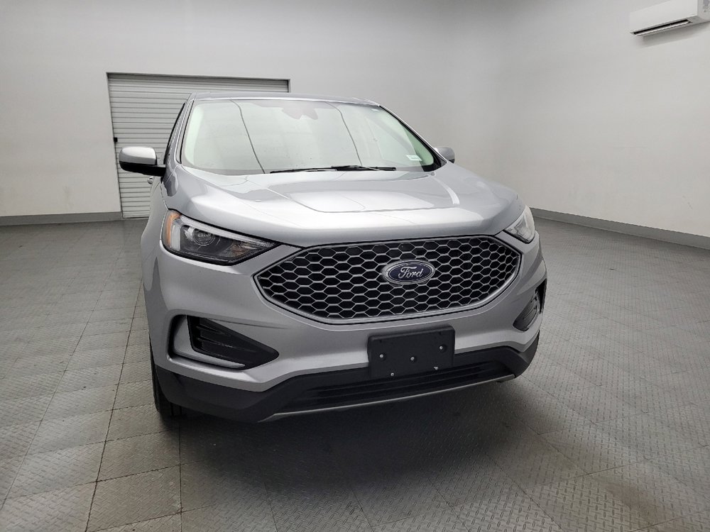 Used 2024 Ford Edge SEL image 14