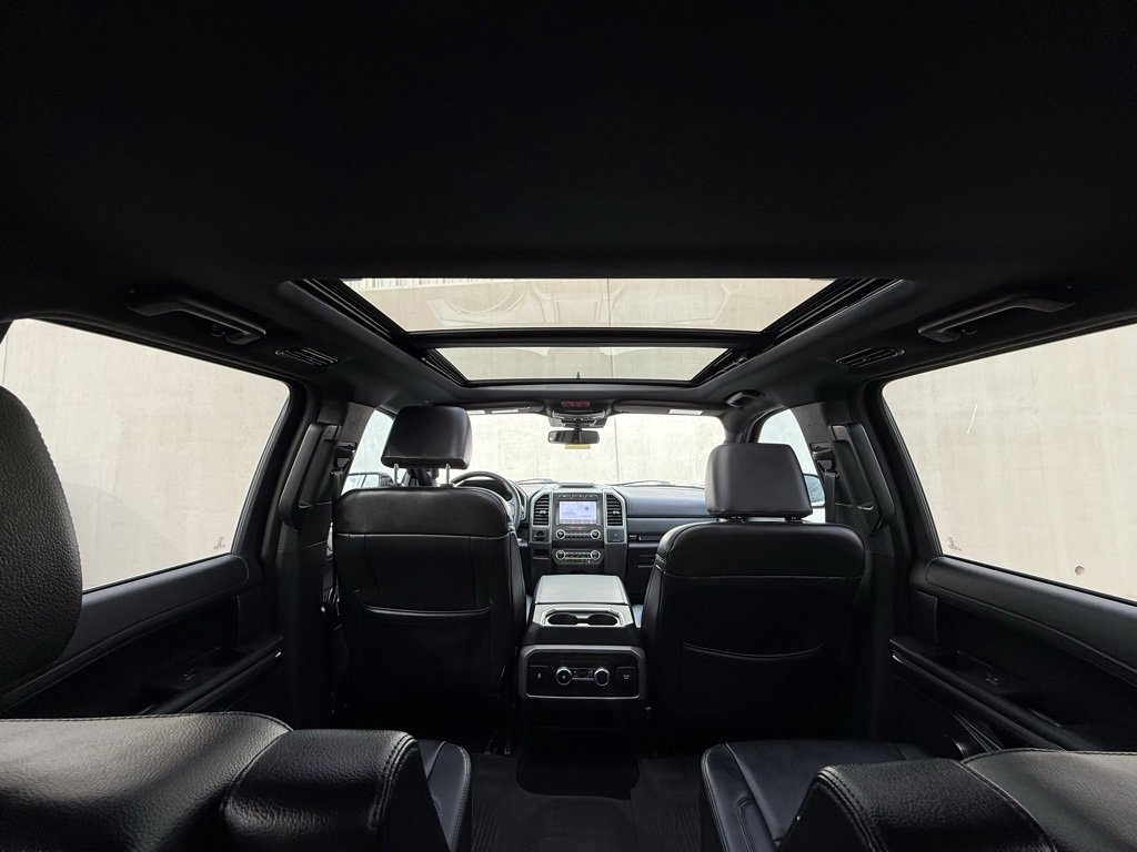 Used 2021 Ford Expedition Max XLT image 6