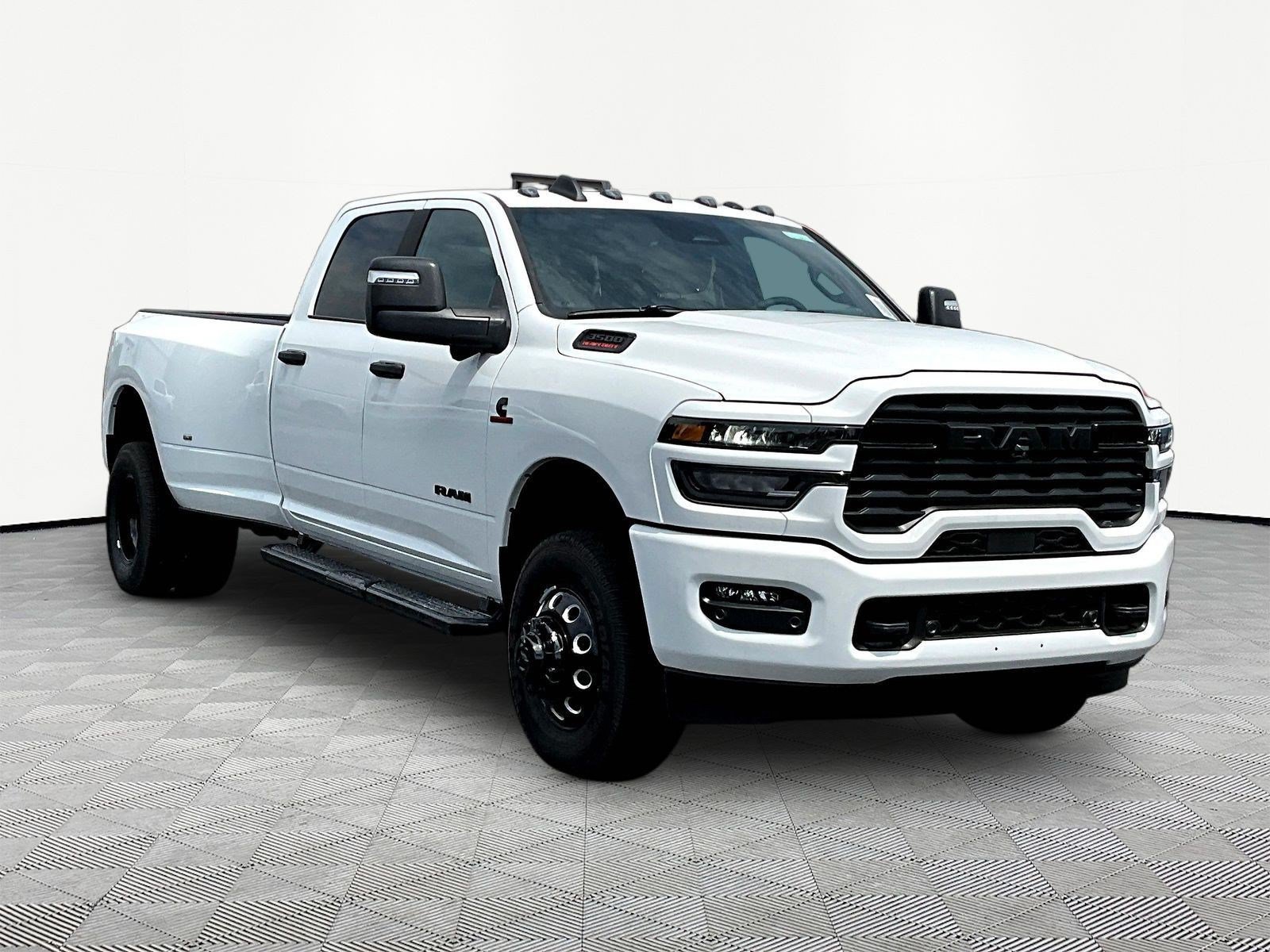 New 2026 RAM 3500 Big Horn AWD/4WD image 3