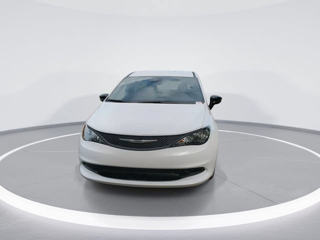 New 2025 Chrysler Voyager LX FWD image 3