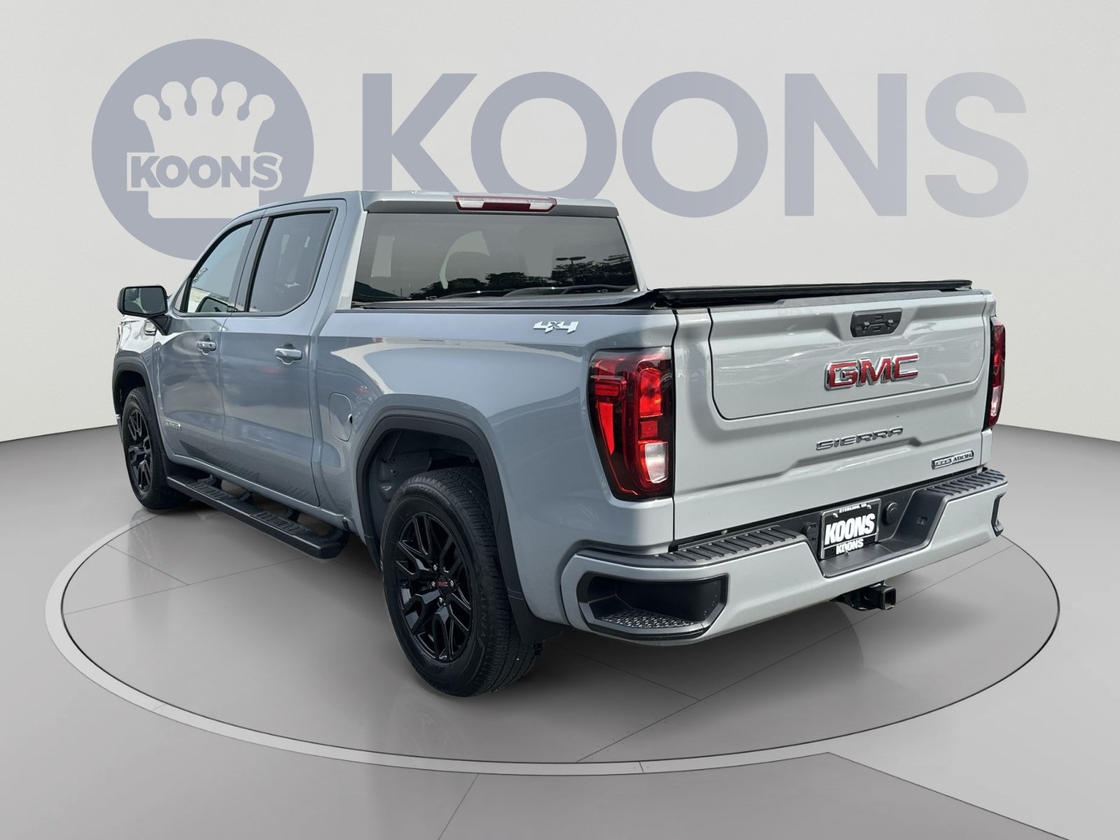 Used 2024 GMC Sierra 1500 Elevation AWD/4WD image 8