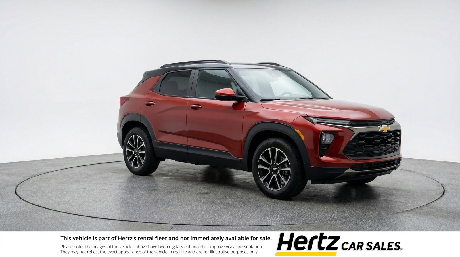 Used 2025 Chevrolet TrailBlazer LT w/ Driver Confidence Package image 1