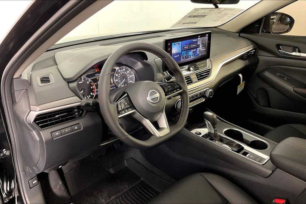 New 2026 Nissan Altima 2.5 SR w/ SR Premium Package image 8