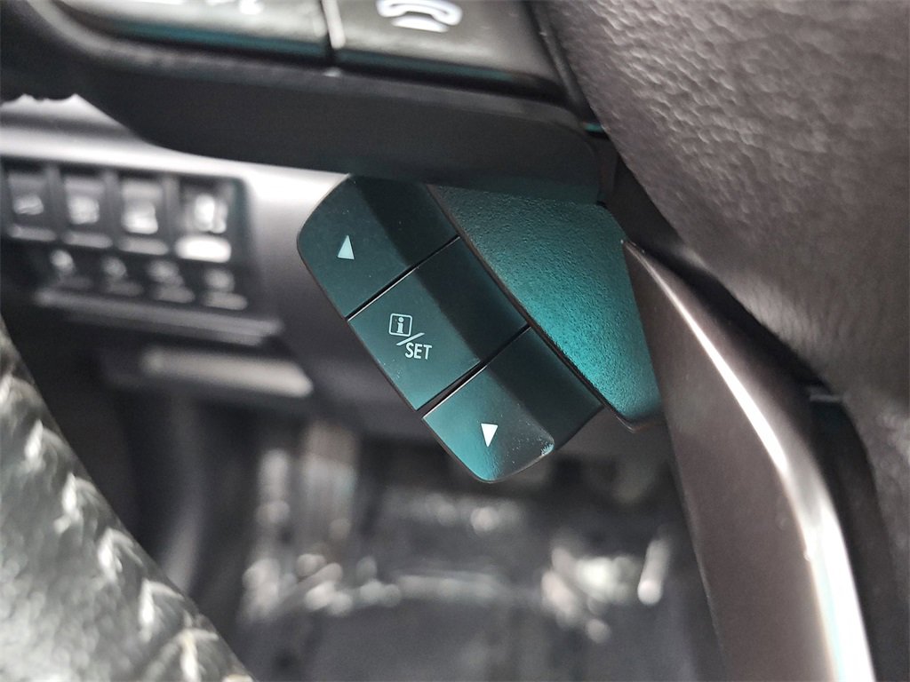 Used 2019 Subaru Forester Touring w/ Popular Package #3 image 27