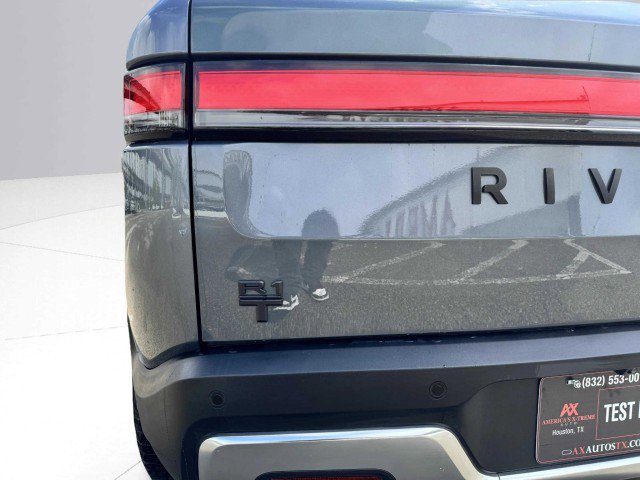 Used 2022 Rivian R1T Adventure image 15