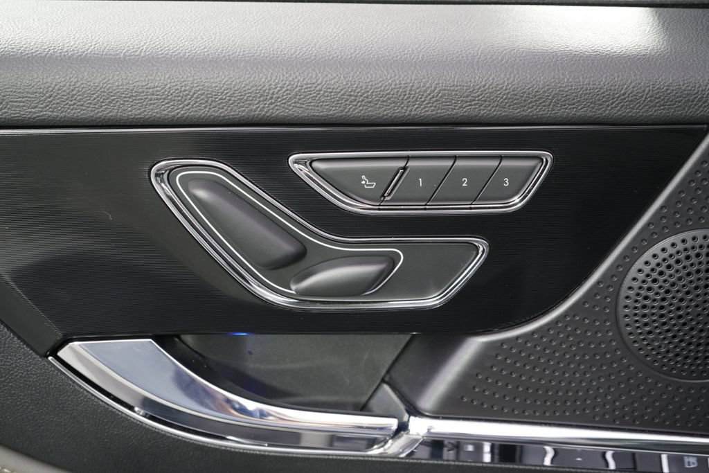 New 2026 Lincoln Corsair Reserve w/ Jet Appearance Package AWD/4WD image 14