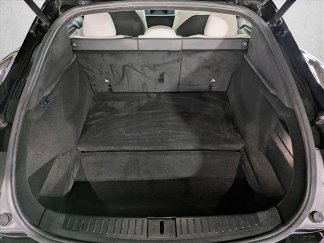 Used 2022 Tesla Model S image 7