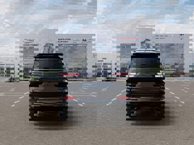 New 2026 Jeep Grand Cherokee L Summit w/ Obsidian Package AWD/4WD image 33