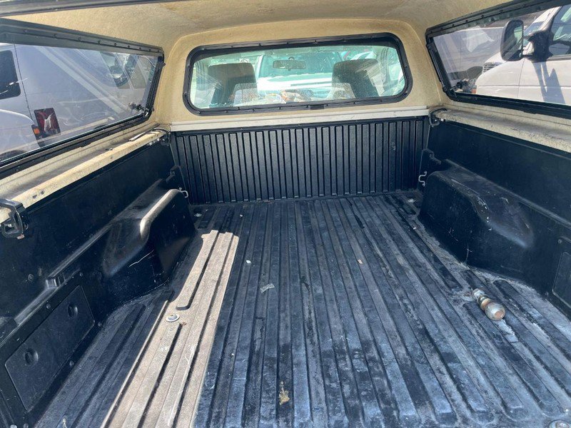 Used 2014 Toyota Tacoma 2WD Regular Cab image 8