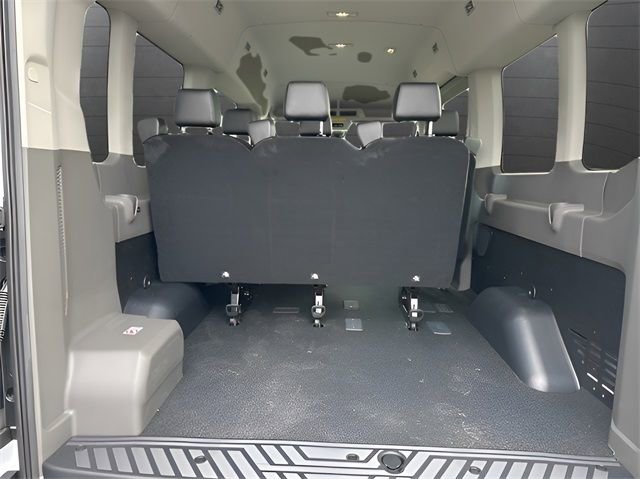 Used 2024 Ford Transit 350 XL image 10