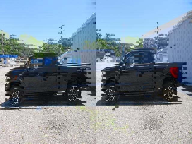 Certified 2023 Ford F150 XLT w/ Equipment Group 302A High image 4