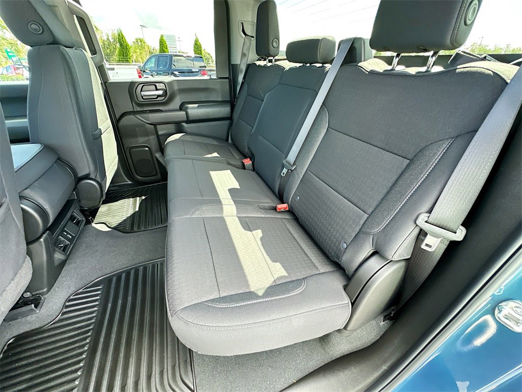 New 2026 Chevrolet Silverado 2500 Custom w/ Custom Convenience Package image 16