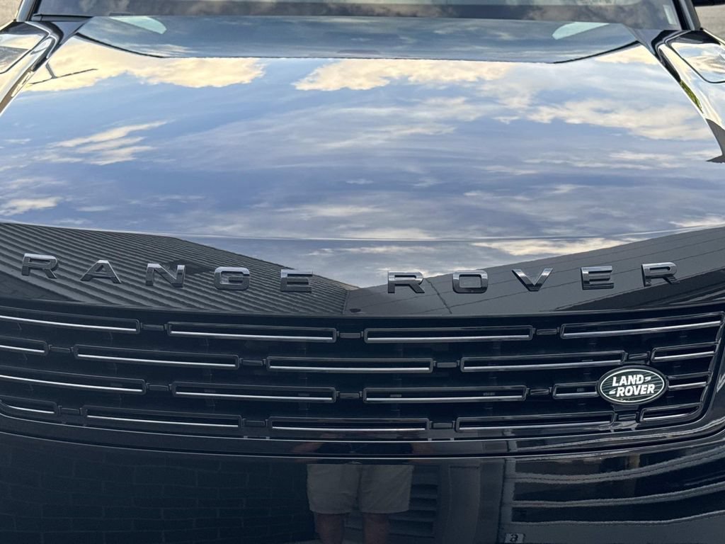 New 2027 Land Rover Range Rover Sport Battersea AWD/4WD image 11