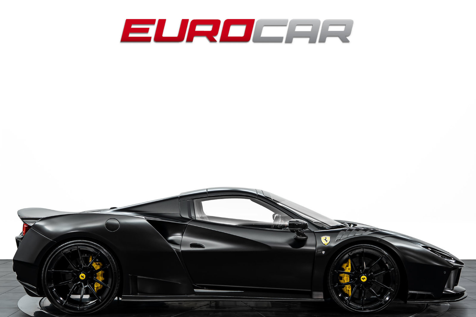Used 2022 Ferrari F8 Tributo RWD image 7