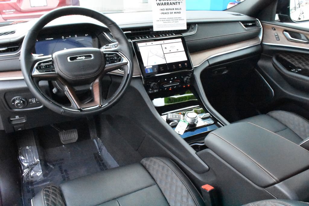 Used 2025 Jeep Grand Cherokee Summit w/ Adv Protech Group IV image 22