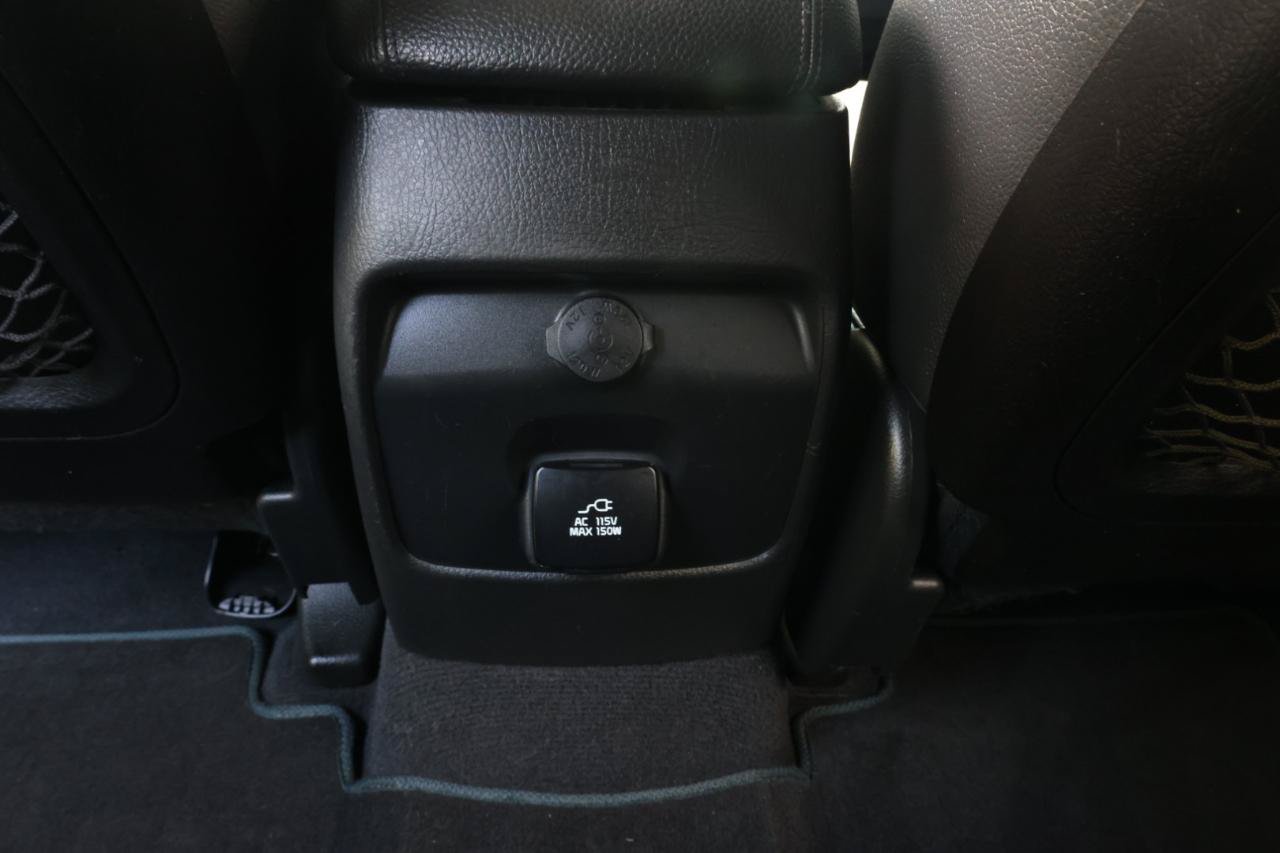 Used 2014 Kia Sorento SX w/ 3rd Row Package FWD image 17