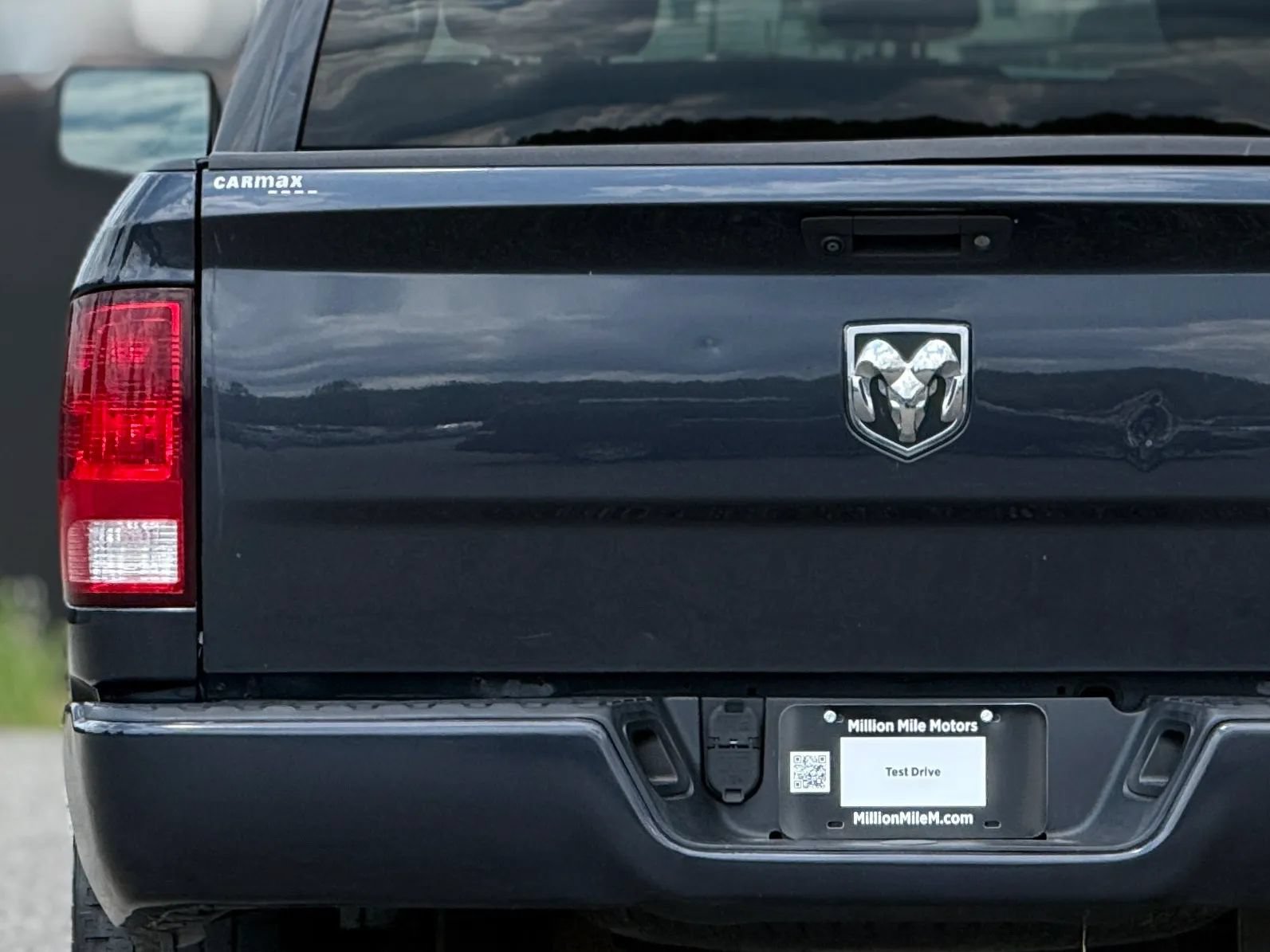 Used 2017 RAM 1500 Express AWD/4WD image 13