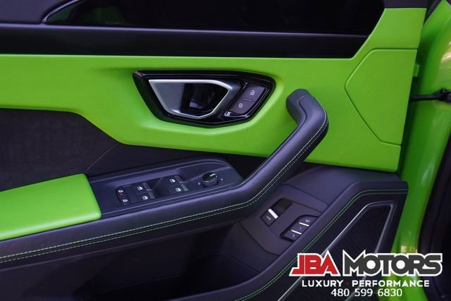 Used 2021 Lamborghini Urus AWD/4WD image 98