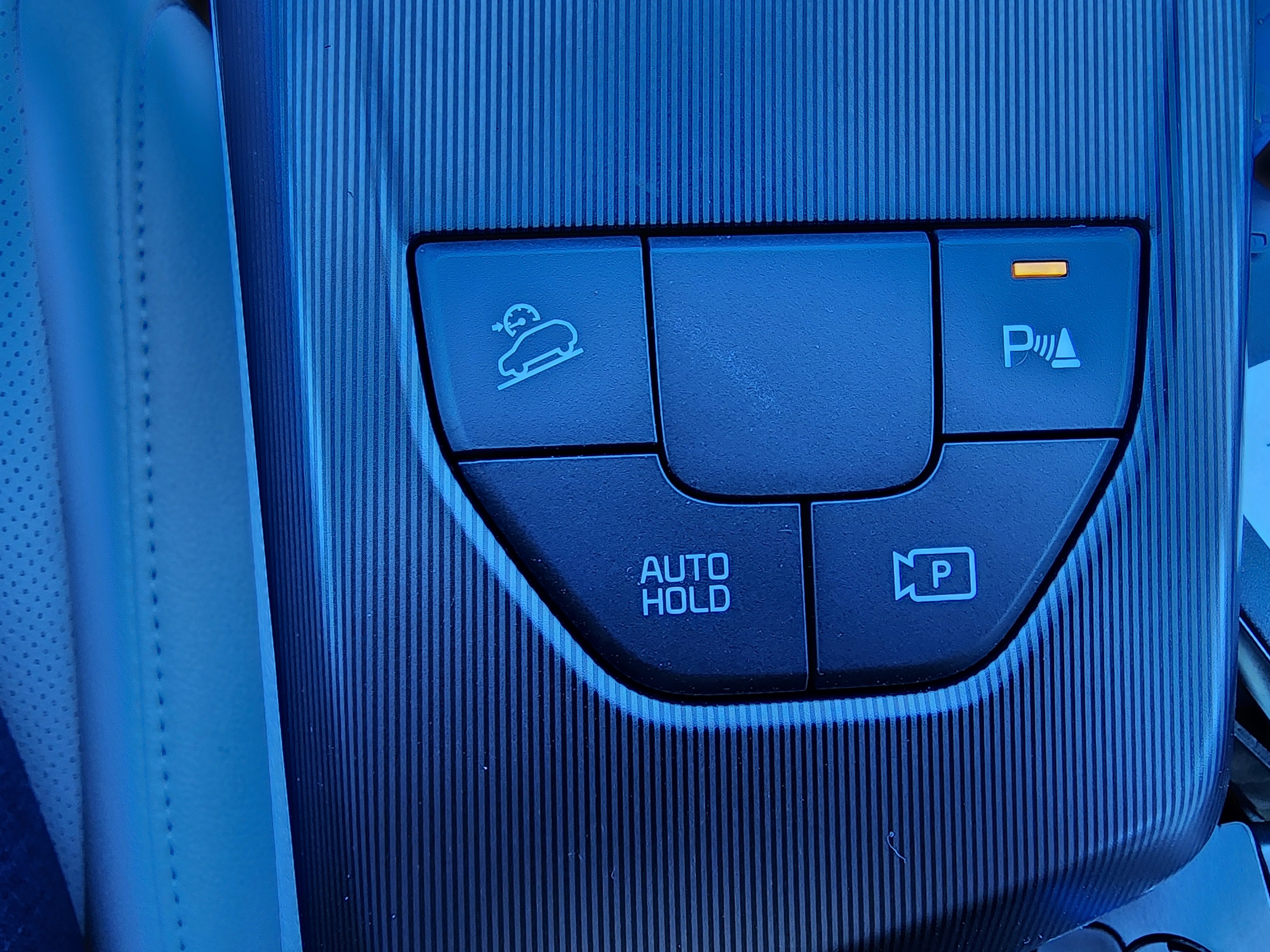 New 2026 Kia Sportage EX image 23