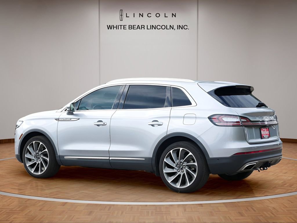 Used 2023 Lincoln Nautilus Reserve w/ Equipment Group 202A image 7