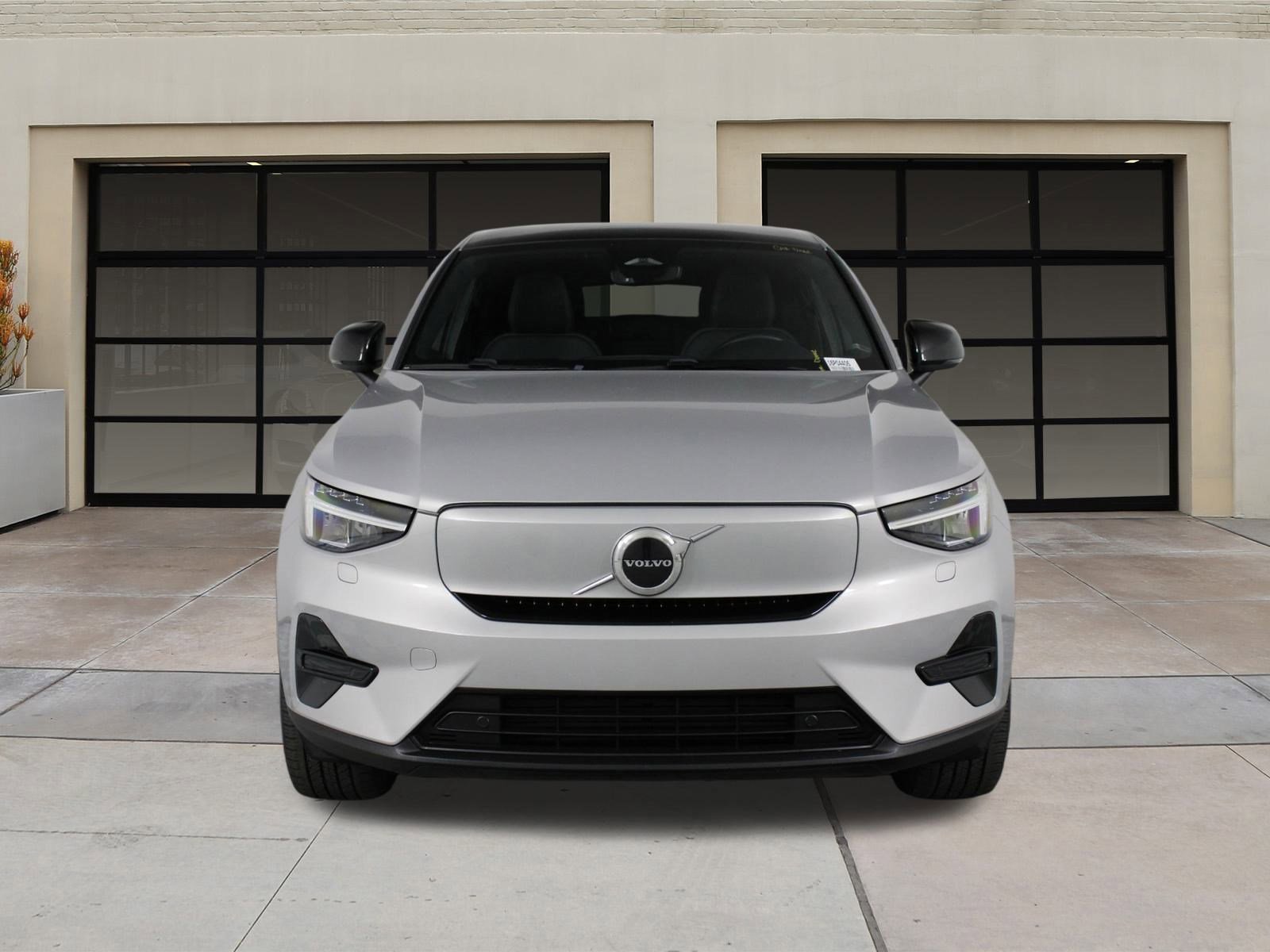 Certified 2023 Volvo C40 Recharge Core w/ Climate Package image 6