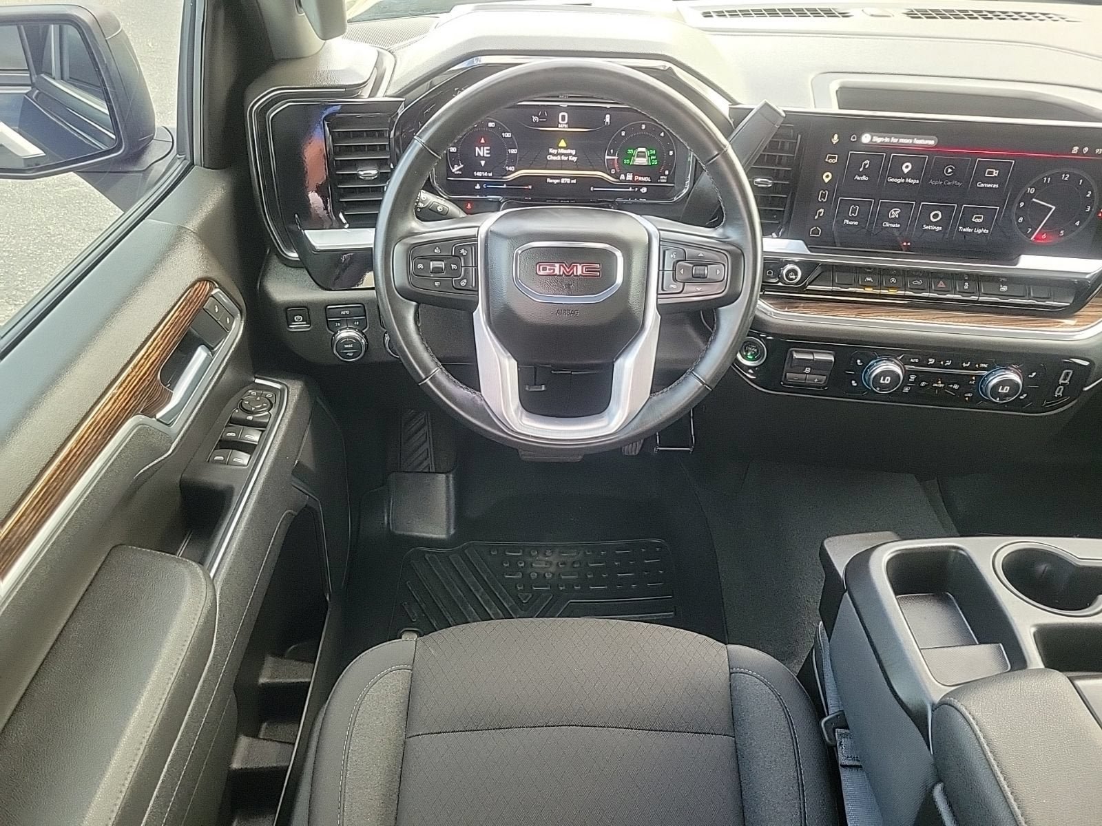 Used 2025 GMC Sierra 1500 Elevation AWD/4WD image 16