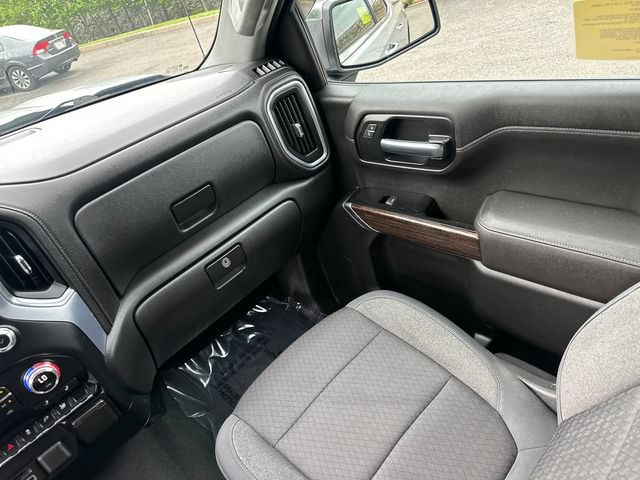Used 2019 GMC Sierra 1500 SLE w/ SLE Value Package AWD/4WD image 21